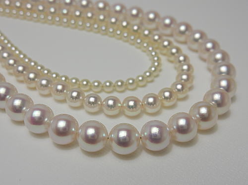 アコヤ本真珠 52 cm 最高品質 「花珠」 3連ネックレス
