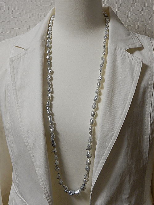 104 極上照り良質天然白蝶真珠ロングネックレス60cm 9.0～10.0mm珠